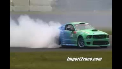 Drifting 2008 Ford Mustang Gt 5