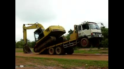 Amazing unloading excavator