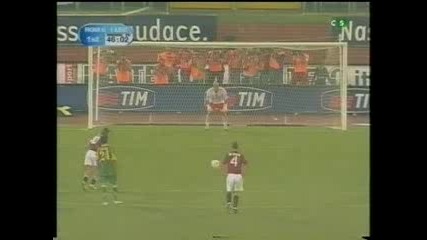 Totti with a funny penalty