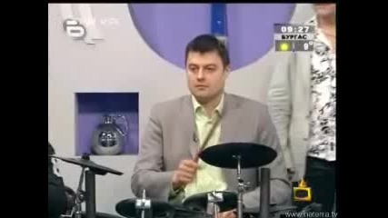 Бареков от btv - част от ромски оркестър [smex] -=господари на ефира 21.04.2008=-