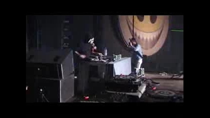 Angerfist a nightmare in rotterdam - Welcome To Wonderland 2006