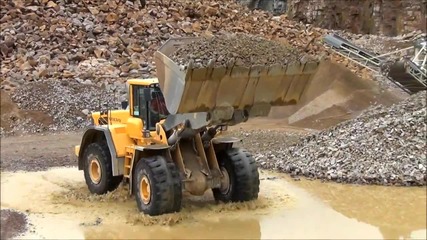 Volvo L220f In A Quarry