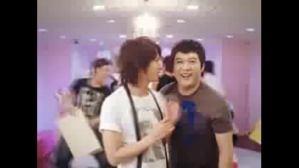 H0llaback Boy {({ Super Junior })}