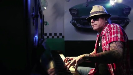 Freedom Call - Rockin' Radio [official video]