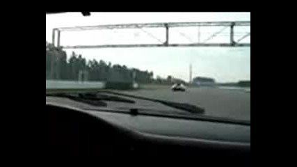 Bugatti Veyron vs Porsche Ruf Ctr