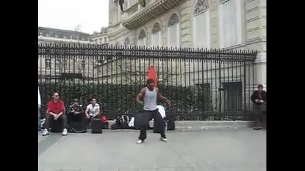 Street Dance in Paris