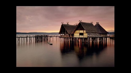 • Уникалният progressive • Houses on water