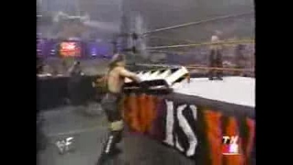 Wwf - Matt Hardy vs Rob Van Dam Hardcore Title ( 2001 )