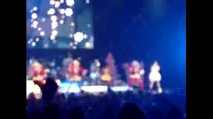 Katy Perry - California Gurls : Kiis Fm Jingle Ball 