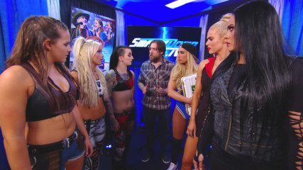 Daniel Bryan adds a stipulation to Charlotte Flair vs. Natalya: SmackDown LIVE, Dec. 5, 2017