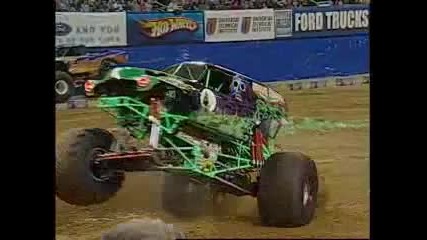 Monster Jam - Grave Digger Freestyle from St. Louis