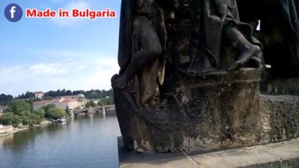 Паметник на св. св. Кирил и Методий на Карловия мост в Прага