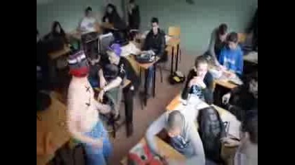 Harlem Shake-лудница в училище
