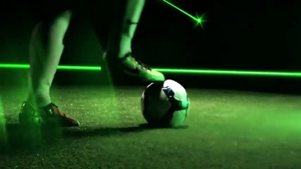 Hit the target - Nike T90 Iii Hd