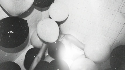 The Weeknd - 3 - House Of Balloons / Glass Table Girls