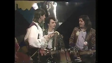 Nervozni postar - Nova godina