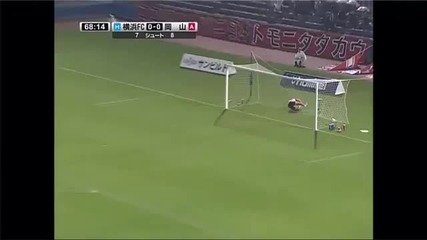 Gol ot centara s glava