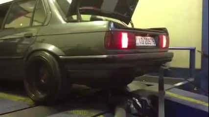 Жесток Anti lag ! Bmw E30 M50 Turbo