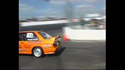 M3 E30 Vs M3 E36 Touring Drifting