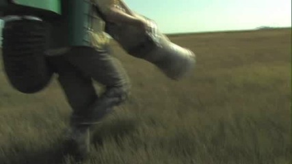 Гигански Вакум , помощна буболечка в намаслени блата? 