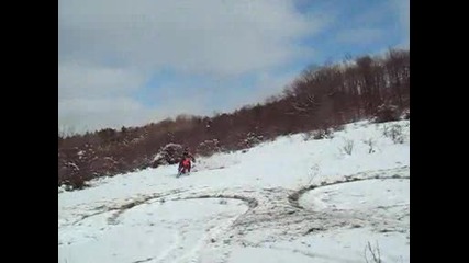 Ади сняг дрифт