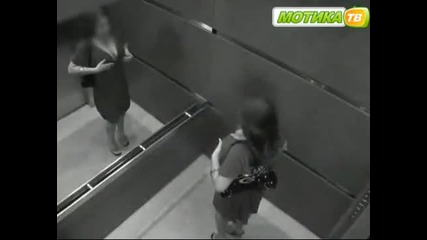 Какво се случва в асансьорите на Вегас 