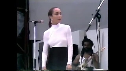 Sade - Is It A Crime Live Aid 85