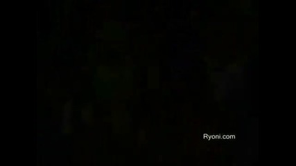 Australian Super Model Miranda Kerr - Video Review 