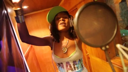 Dame Un Beso - Reggaeton from Cuba