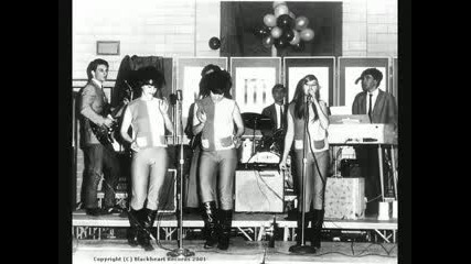 The Shangri - Las - Bull Dog