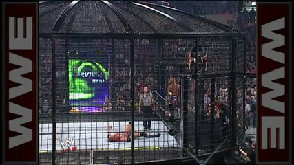 Rob Van Dam connects with a Five Star Frog Splash: Survivor Series 2002
