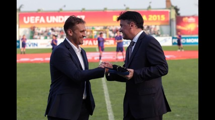 Какво сподели Боби Михайлов след откриването на Евро 2015 за юноши