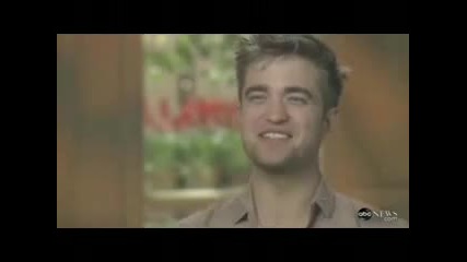 Robert Pattinson vs George Clooney 
