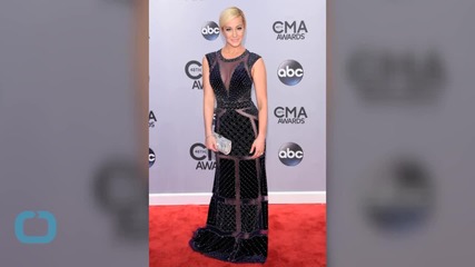 Kellie Pickler Mixes 'Friends' With 'Lucy' for New Reality Show