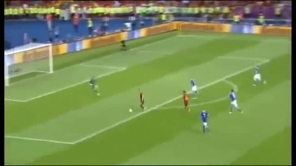 Голът на Хуан Мата срещу Италия !! 01.07.2012