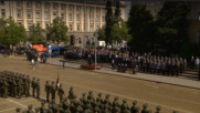 България отбеляза Деня на храбростта с военен парад