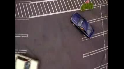 Женски спор на паркинга 