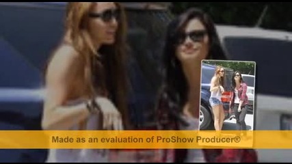 Milei And Selena And Demi - show0