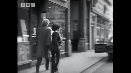 Deserted London - Doctor Who - Bbc classic sci - fi 