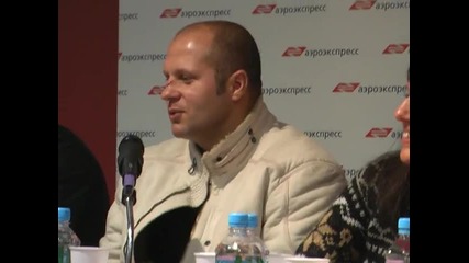 Fedor Emelianenko 15.11.2009 прес конференция в Москва (1) 