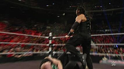 Brock Lesnar and Roman Reigns trade thunderous F-5s and massive Spears