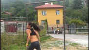 Elena Lyubenova , Street Workout - тренировка
