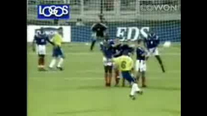 Roberto Carlos - Goal