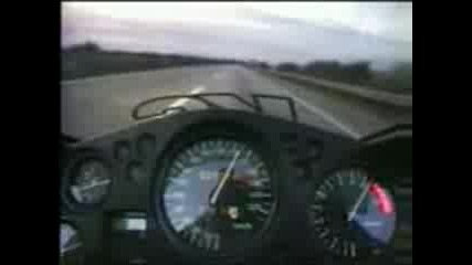 kawazaki вдига 300 km/h