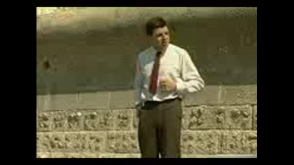 Mr Bean - At the Beach 