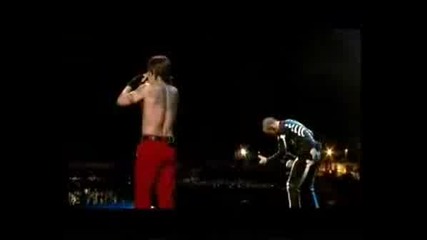 Red Hot Chili Peppers - Under The Bridge