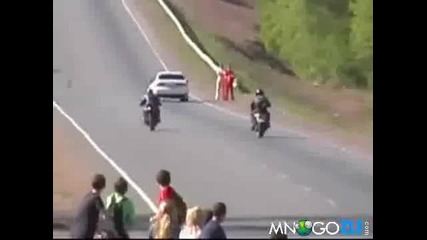 Луд инцидент с мотор в Русия