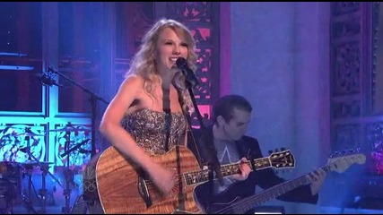 Taylor Swift - Untouchable (live In Snl)