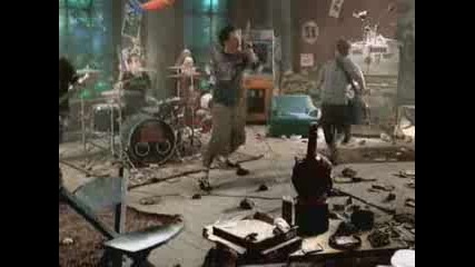 Simple Plan - Addicted 