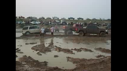 Chevy Vs Ford Trucks 4x4 [south Texas]